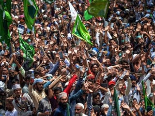 Photos: Anti-Shiite protesters march for second day in Karachi