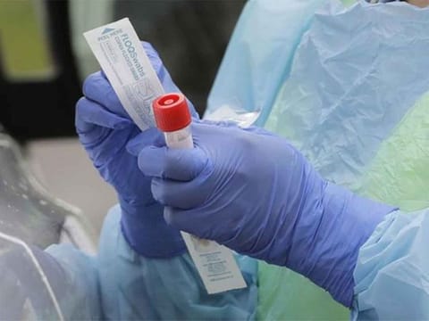 The committee has also announced that vaccination is a mandatory condition for entry into public institutions and private facilities, while adhering to the preventive measures. 