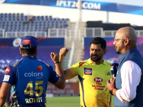 MS Dhoni and Rohit Sharma show unity and friendship before an IPL match in the UAE. 