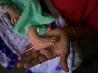  Photos: Mothers-to-be face challenges in Venezuela
