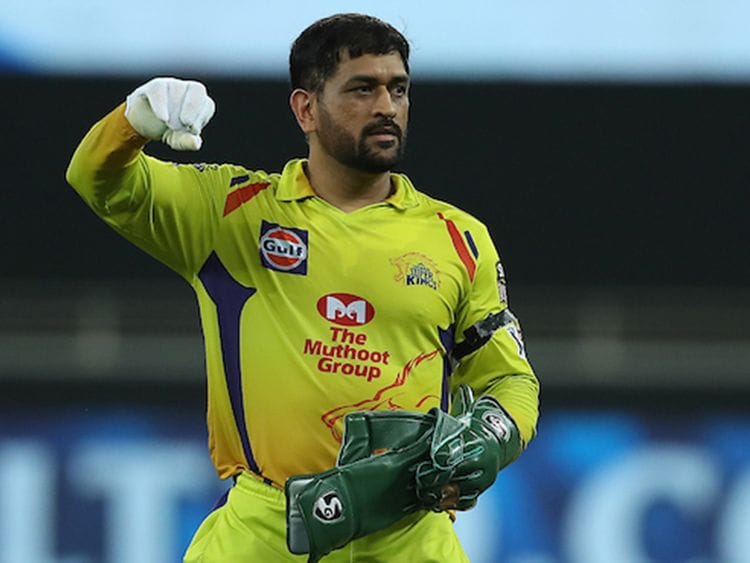 Chennai Super Kings skipper MS Dhoni wears a black armband in the match against Delhi Capitals.