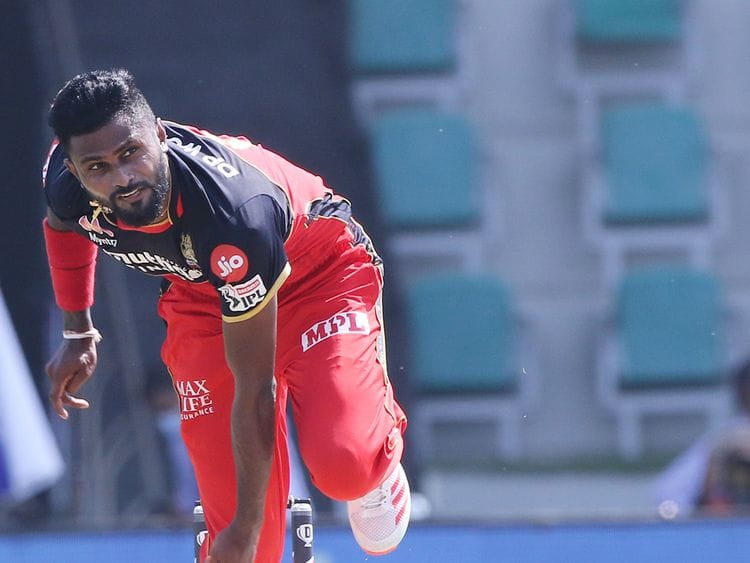 Royal Challengers Bangalore's Isuru Udana bowls. 