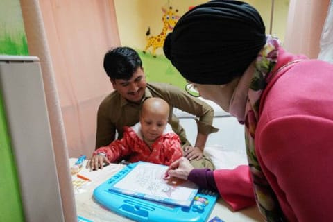 Sheikha Jawaher bint Mohammad Al Qasimi, Chairperson of The Big Heart Foundation (TBHF), and Founder and Royal Patron of the Friends Of Cancer Patients (FOCP) during her recent visit to the SKMCH&RC in Lahore.