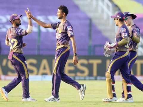 Kolkata Knight Riders players celebrate the wicket of Mayank Agarwal of Kings XI Punjab. 