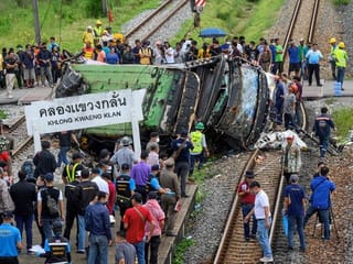 17 dead in Thailand bus-train collision