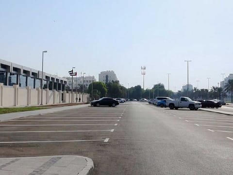 A total of 723 new paid parking spaces have been built in Al Zaafarana area of Abu Dhabi..
