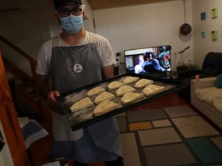 Chileans turn bakers and pizza makers as pandemic sparks business boom silver lining 
