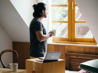 Looking to earn a second income? 13 ways to earn some quick extra money in the UAE