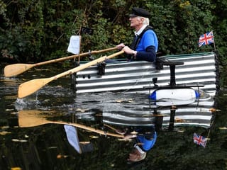 UK army veteran 'Major Mick' attempts to row 100 miles in homemade boat