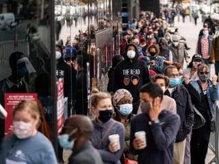 Photos: Long lines as early voting begin in US elections