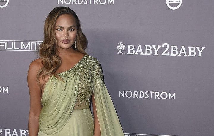 Copy of People_Chrissy_Teigen_22072.jpg-c7608-1603863807211