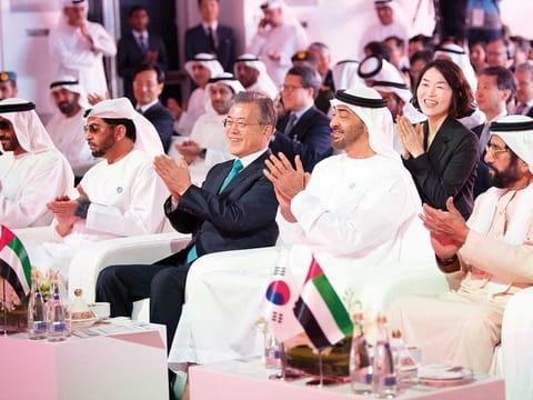His Highness Shaikh Mohammad Bin Zayed Al Nahyan, Crown Prince of Abu Dhabi and Deputy Supreme Commander of the UAE Armed Forces with South Korean President, Moon Jae-in during the latter’s visit to the UAE in 2018
