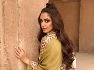 Pakistani celebrity Mehwish Hayat congratulates America on Election 2020