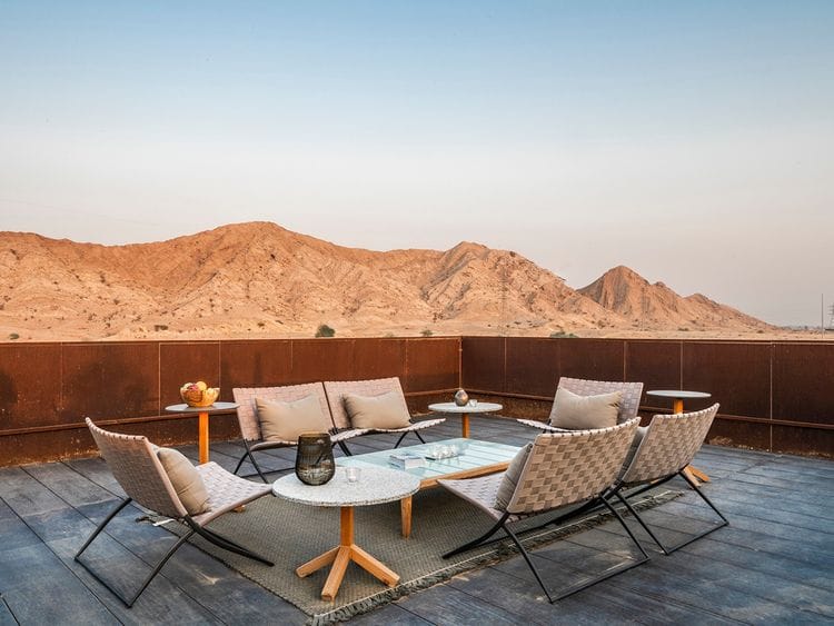Stock - Sharjah Hotels