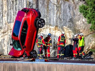 Why did Volvo drop 10 new cars from 30 metres?