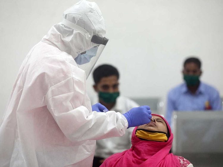 India sample swab covid Mumbai