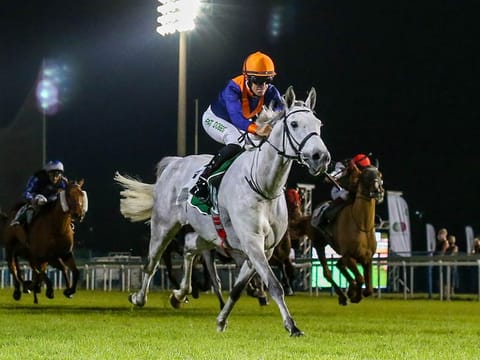 Messi wins the Shaikh Zayed Jewel Crown