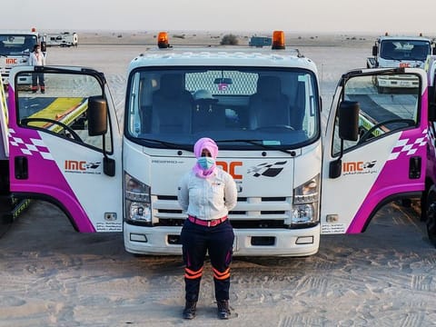 International Motoring Club, the leading player in the emergency roadside assistance sector in UAE since 2003, is introducing the country’s first ever fleet of tow trucks driven by women.