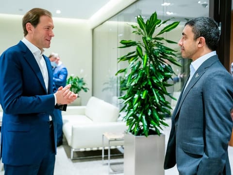 Sheikh Abdullah bin Zayed Al Nahyan, Minister of Foreign Affairs and International Cooperation, with Denis Valentinovich Manturov, Russian Minister of Trade and Industry.