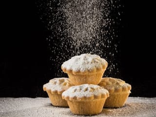 Christmas desserts: Recipes for 3 puddings and a mince pie
