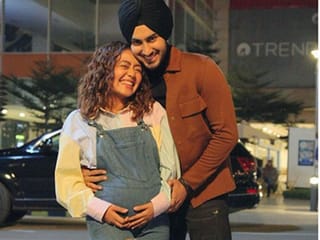 2020 in review: From Neha Kakkar's fake pregnancy to BTS singing in English, here’re 10 times celebs broke the internet