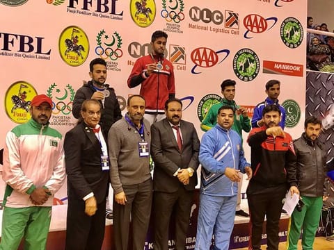 UAE based Ammar honoured for winning gold medal at the Pakistan Taekwondo Championship in Isalamabad
