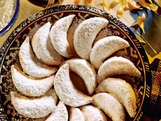 Gazelle horns with almond filling