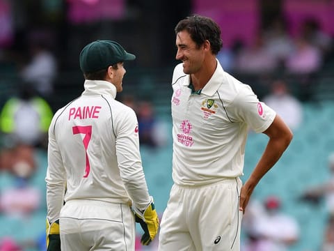 Australia's Test captain Tim Paine (left) speaks with Mitchell Starc during their last series against India. 