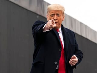 In pictures: Trump emerges from seclusion to visit border wall