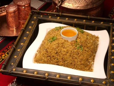 Recipe for Emirati Jisheed or spiced fish and rice