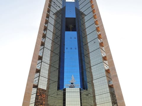  Sharjah Islamic Bank on Satruday reported a net profit of Dh289.5 million for the first half of 2021 up 15.2 per cent compared to H1 2020.