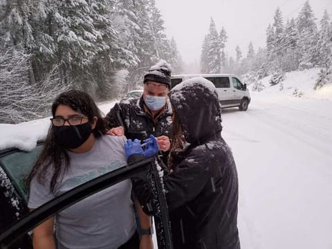An impromptu roadside vaccination in rural southern Oregon during a snowstorm, when public health workers realised their remaining doses of vaccine would expire while they were stranded. 