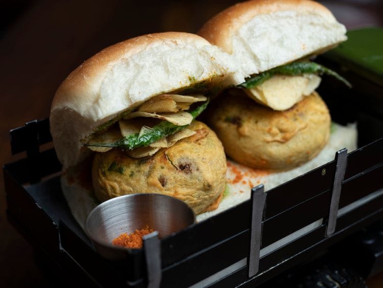 Step-by-step guide to making Mumbai-style vada pav