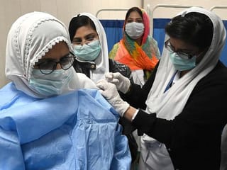 In Pictures: Pakistan begins vaccine roll-out