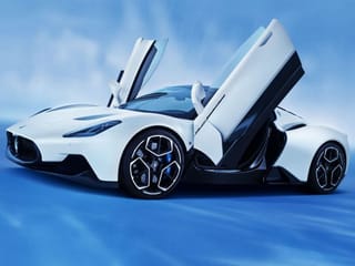 In the UAE: Maserati MC20 supercar makes regional debut