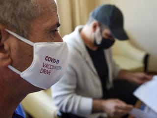 Photos: Get your COVID-19 jab now