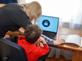 Safer Internet Day: 11 Ways to monitor your child’s online behaviour