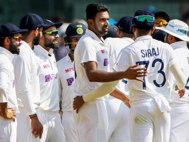 Cricket-Ashwin bowling