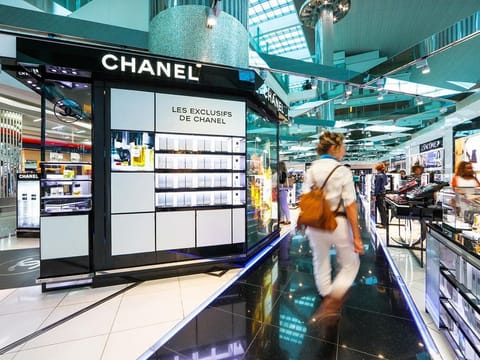 Dubai Airport. Emirates airline expects high passenger volumes to pass through Terminal 3 at Dubai International between July 16 to 17.