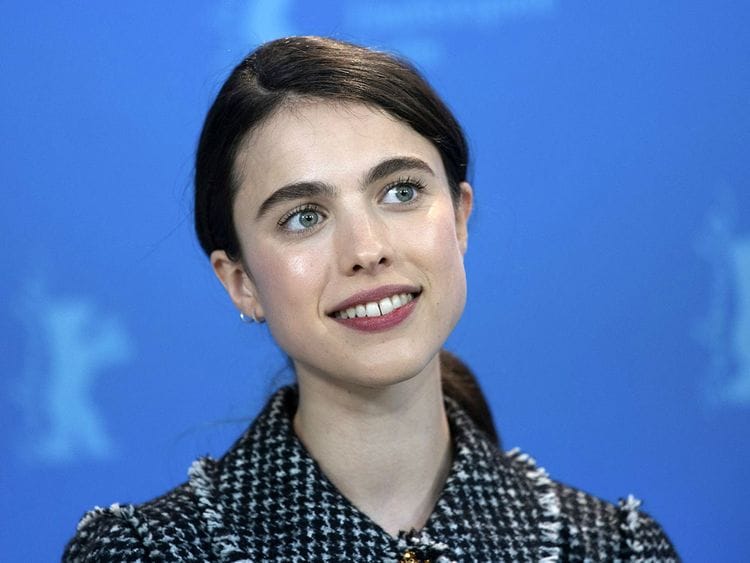 TAB 210222 margaret-qualley1-1613974942368
