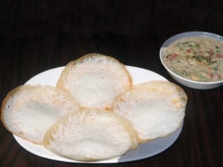 How to make hoppers or Kerala paal appam at home