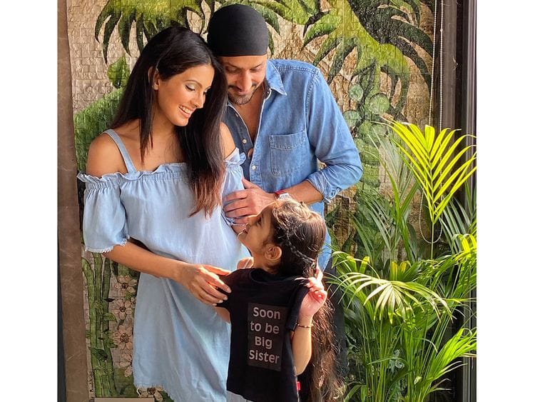 Harbhajan Singh with with Geeta Basra and daughter Hinaya Heer Plaha announce the good news