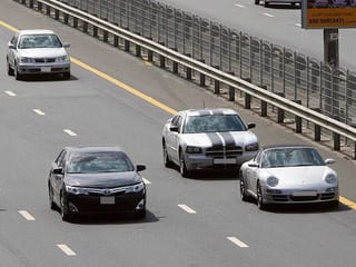 Dubai: 5 rules to follow when driving in the fast lane