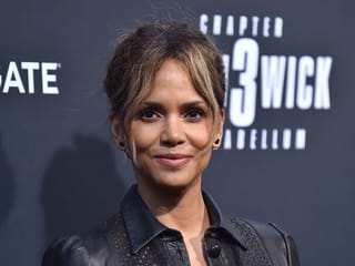 Hollywood actress Halle Berry calls out Drake for using her photo without consent
