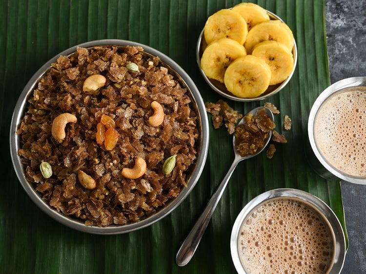 Aval Vilayichathu