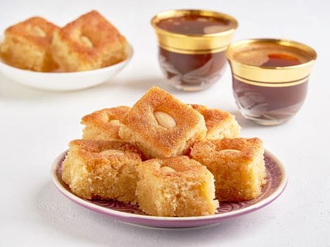 Almond basbousa with vanilla and rose syrup 