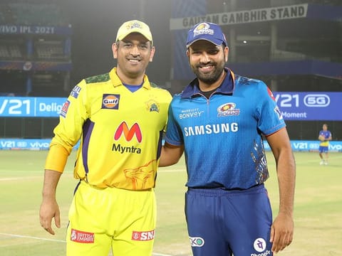 Chennai Super Kings captain MS Dhoni and Mumbai Indians skipper Rohit Sharma
