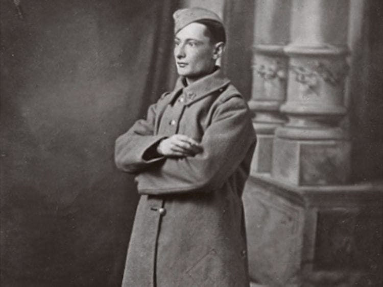 kurator_JacquesVache