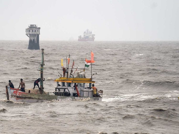 Fishermen cyclone india