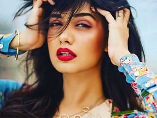 Meet the Bigg Boss OTT winner Divya Agarwal who beat Shamita Shetty